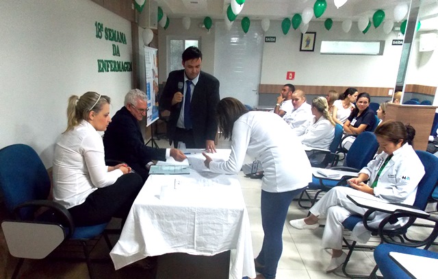 Posse aconteceu no auditório do Hospital Auxiliadora