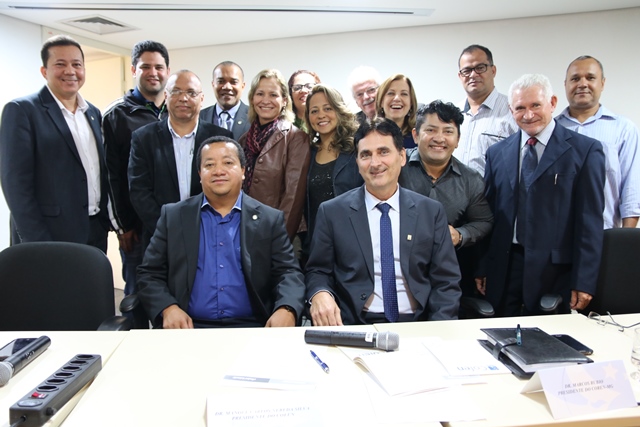 Coren-MG foi anfitrião da plenária aberta, seguida de debate aberto com os profissionais presentes 